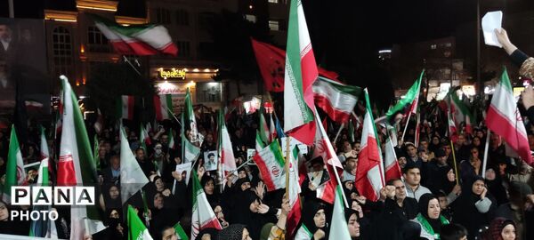 مراسم باشکوه وداع با پیکر دو شهید مطهر در نیشابور 