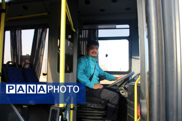 اعزام قشرهای مختلف مردم قم به مراسم سالگرد ارتحال امام(ره)