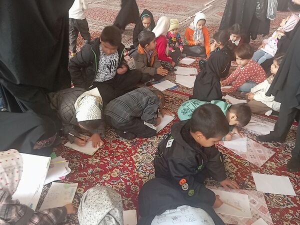 غرفه کودک در نمازجمعه کاشمر
