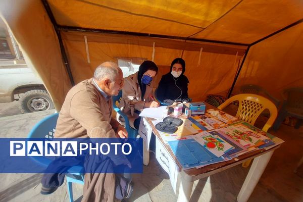 رونمایی از  تابلو «سه‌رنگ عشق» تا خدمت‌رسانی بی‌وقفه به مردم