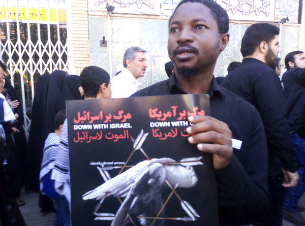 راهپیمایی روز قدس همراه با تشییع پیکر شهید صداقت در قم