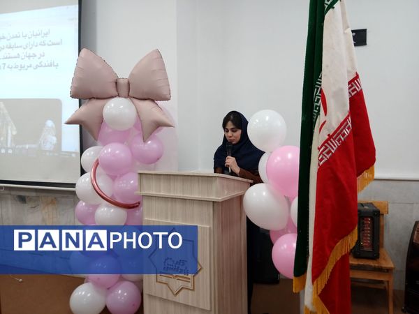 جشن روز خیاط درهنرستان کیمیاناحیه۳