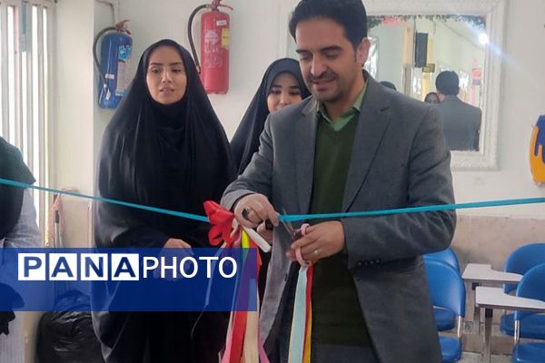 هنرهایی که نفس میکشند؛ با هنرمندی دانش‌آموزان دبستان امید بهارستان‌دو