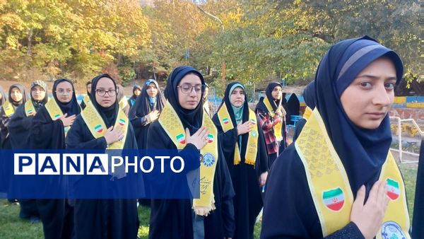 برگزاری کلاس‌های آموزشی و فرهنگی همایش روز دانش‌آموز در اردوگاه باهنر تهران 
