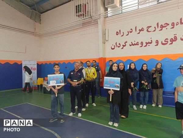 اوج هیجان در فینال والیبال طرح میدان پویا؛ درخشش نوجوانان ورزشکار منطقه ۳