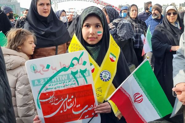 زنده کردن یاد و خاطره بهار 57 در دل سرمای زمستان