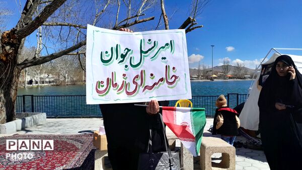 مراسم استغاثه به امام زمان (عج) به همراه آتش زدن بت بعل در گرداب شهر بن