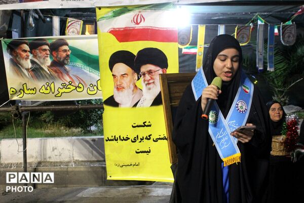 حضور چشمگیر دانش آموزان و فرهنگیان در موکب شهدای دانش آموز ورامین