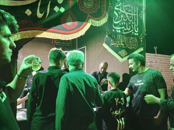 برپایی موکب به همت خادمان مردمی در خلیل آباد