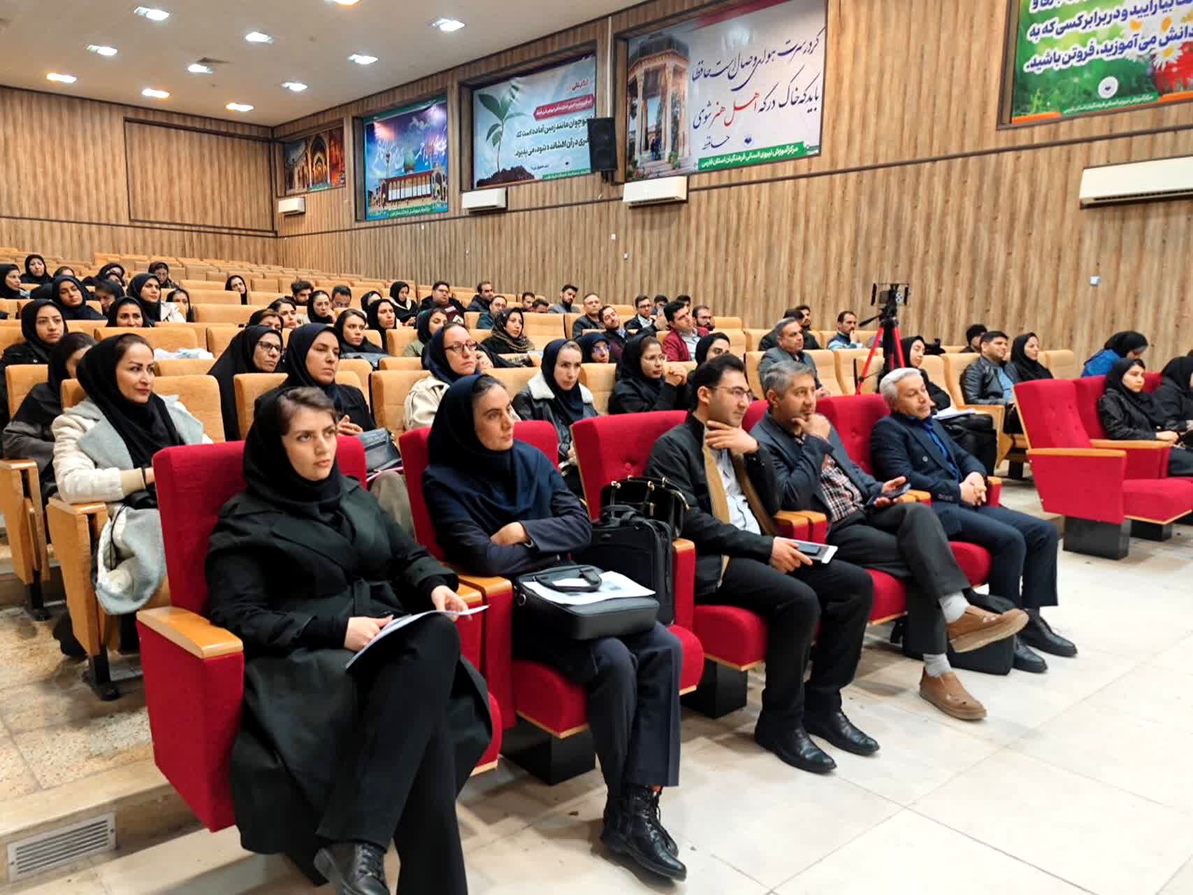دوره توانمندسازی مشاوران جدیدالاستخدام در استان فارس