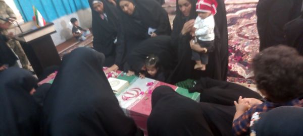 تشییع شهید گمنام در بوموسی 