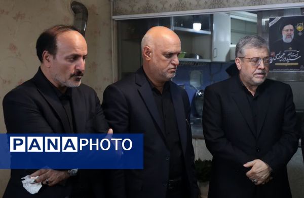 دیدار شهردار مشهد با مادر شهید ابراهیم رئیسی