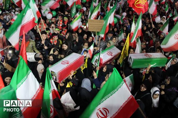 مراسم باشکوه اربعین شهادت رهبر شهید انقلاب اسلامی وشهدای میناب