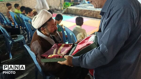 جشن میلاد پیامبر اکرم و امام جعفر صادق در میدان حافظ شهرستان نیشابور 