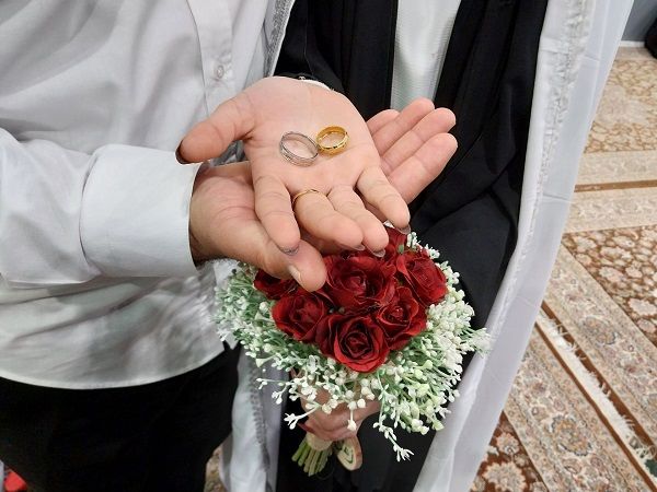 ازدواج‌های زودهنگام یکی از مسائل اجتماعی مهم درجامعه است