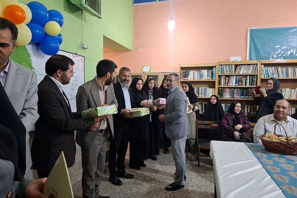 آیین افتتاح کتابخانه کانون فرهنگی تربیتی شهدای فرهنگی ملارد برگزار شد