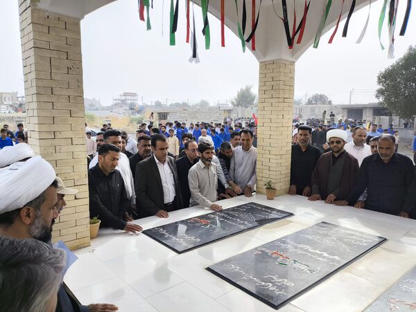 حضور پرشور نسل آینده انقلاب در راهپیمایی ۱۳ آبان سندرک