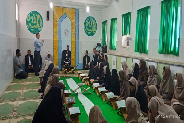 محفل نورانی انس با قرآن‌کریم با حضور قاریان برجسته استانی