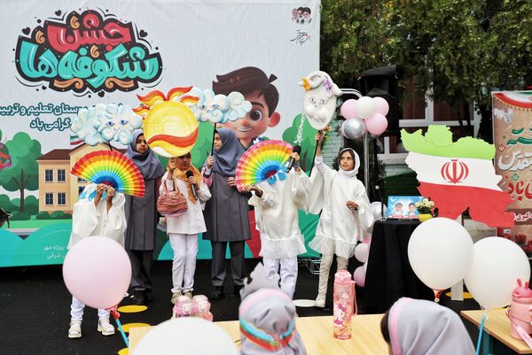 جشن شکوفه‌ها در تبریز