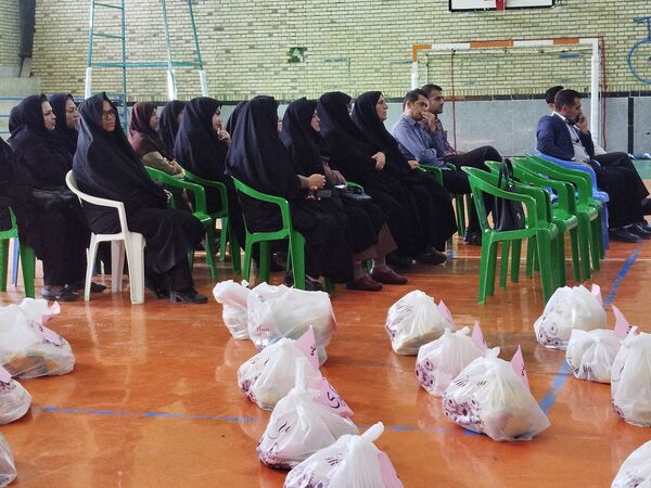 اعزام کاروان تجهیزات ورزشی - بهداشتی مهر بانشاط به مدارس فاروج 