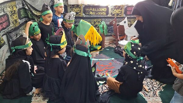 نوآموزان قرآنی دارالقرآن امام علی(ع) در سوگ شهادت حضرت رقیه 