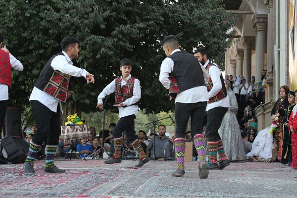همایش ملی فرهنگ، هنر و ادب اقوام ایران‌زمین