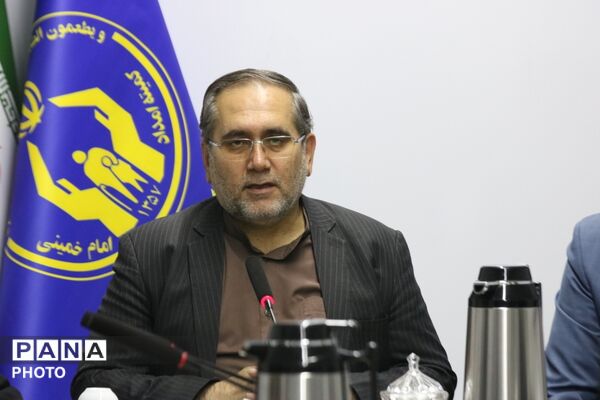 نشست توجیهی «جشن عاطفه‌ها» در یزد با همکاری کمیته امداد و سازمان دانش‌آموزی