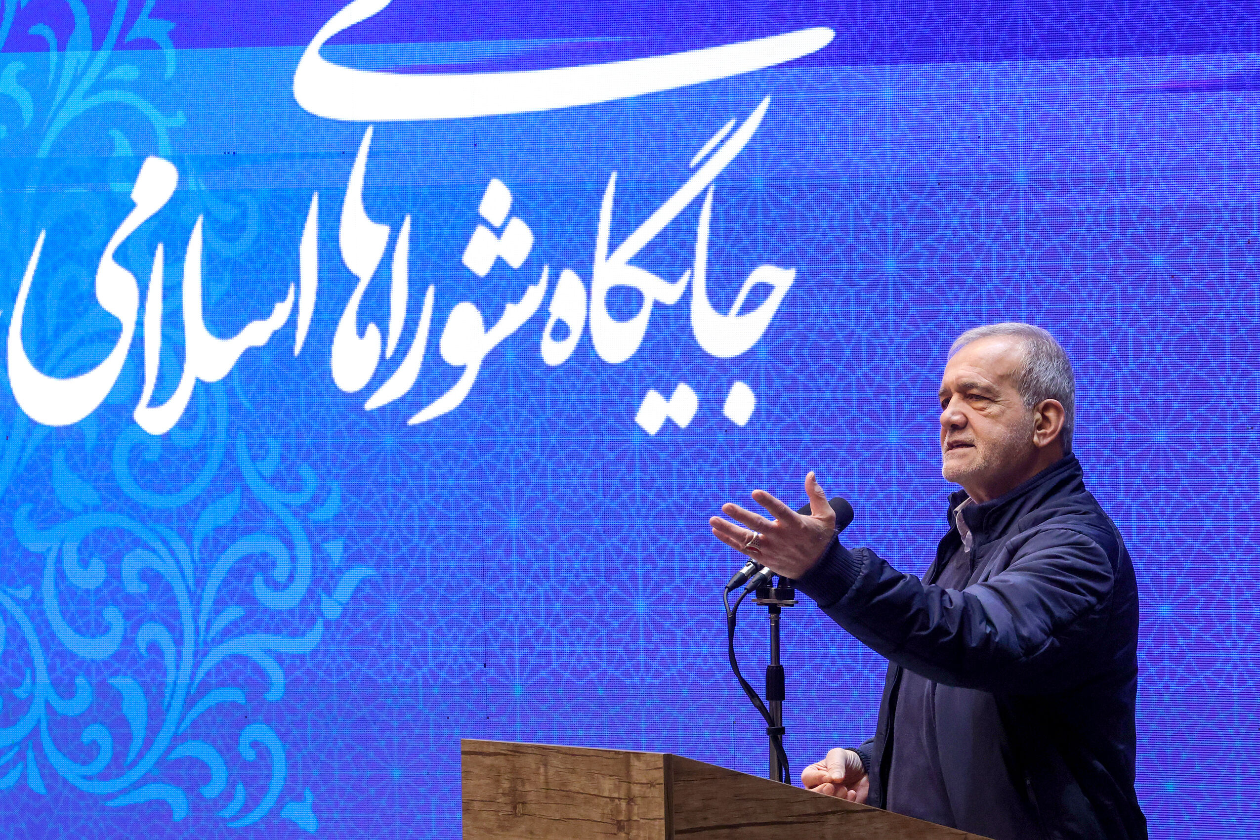 مسیرهایی که به رانت و رشوه منجر می‌شود را قطع می‌کنیم/ منافع شخصی و گروهی را کنار بگذاریم