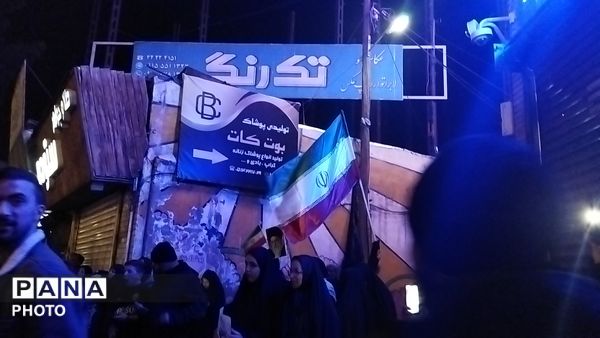 حضور نسل های مختلف در اجتماعات شبانه نیشابور