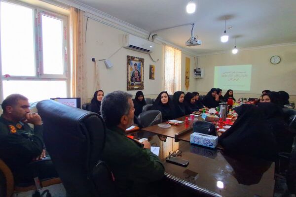 نشست بانوان تأثیرگذار طایفه گرهرگان با محوریت نقش زنان در توسعه اجتماعی و فرهنگی