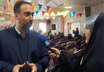 نواختن زنگ انقلاب در مدارس، زمینه‌ای برای پیوند نسل امروز با مفاهیم انقلاب اسلامی است