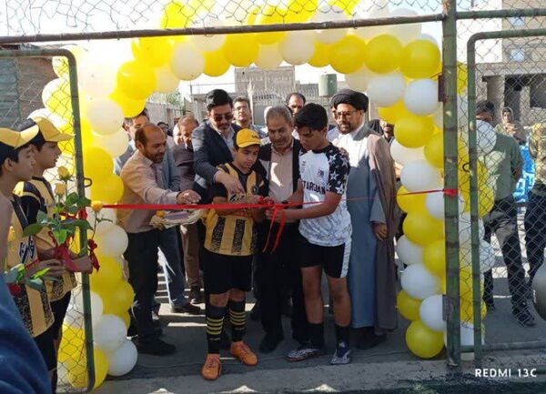آیین افتتاح زمین چمن مصنوعی ورزشگاه مهر آموزش و پرورش فلاورجان