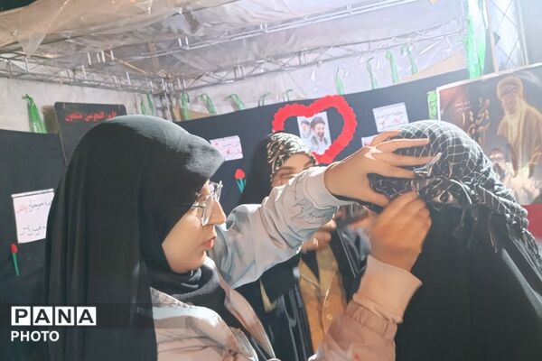 مراسم چهلمین روز شهادت دانش آموزان مدرسه شجره طیبه میناب در پردیس
