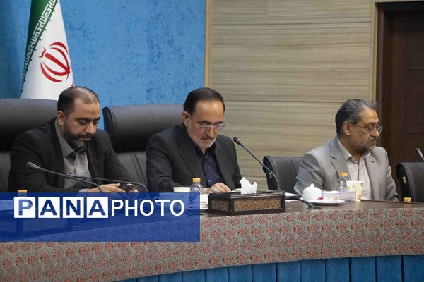 جلسه ستاد بزرگداشت مقام معلم در یزد