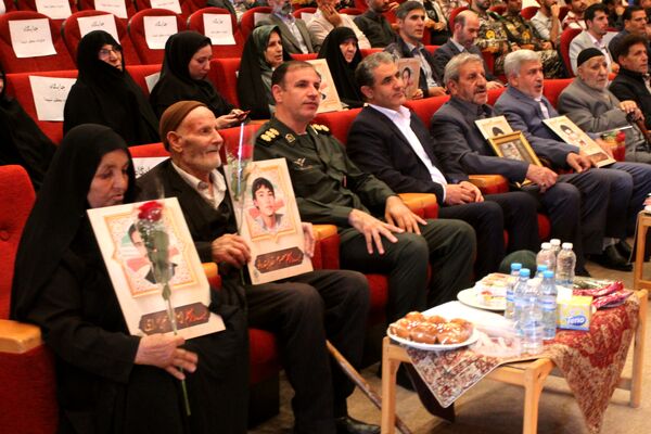 نخستین اجلاسیه شهدای دانشجو معلم در زنجان 