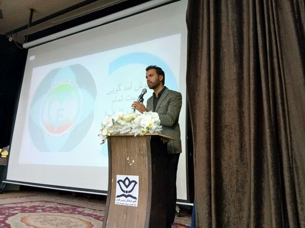 برگزاری مراسم تقدیر و تجلیل از دانش آموزان فوتبالیست باشگاه میعاد 