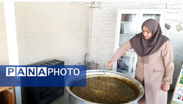 اولین جلسه حجاب و عفاف در دبیرستان فرهنگیان ناحیه۷ مشهد 