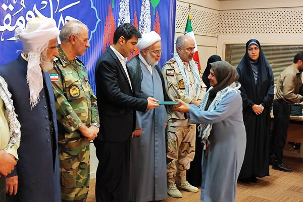 همایش ملی تجلیل از پیشکسوتان عرصه دفاع مقدس در استان کردستان