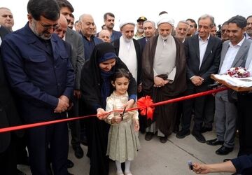 افتتاح ۱۲ کیلومتر از آزادراه کمربندی غربی قم و آغاز احداث ۶۶ کیلومتر از محور قم-سلفچکان-راهجرد 