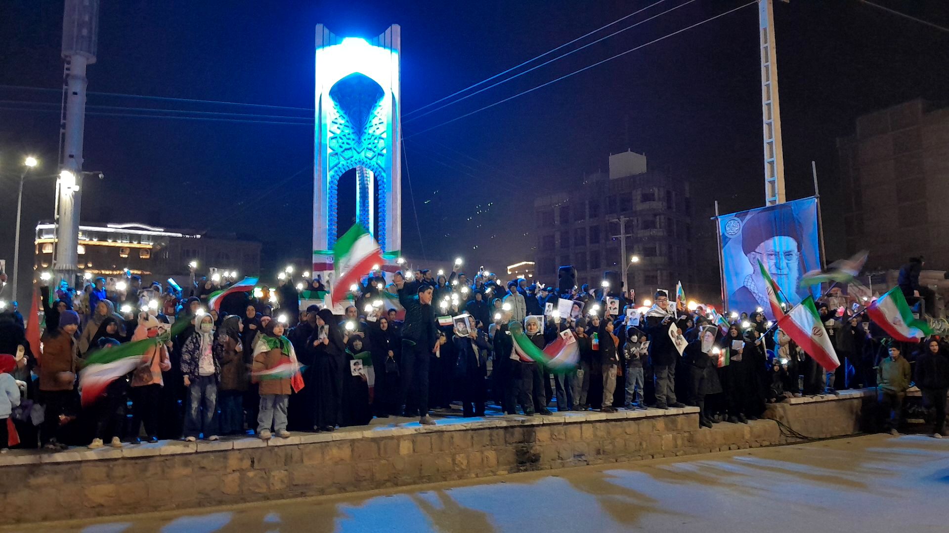 قاب هایی از حضور-۱