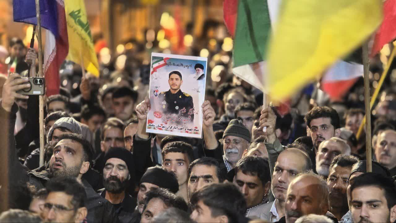 حضور در راهپیمایی جهاد خیابانی همراه با عشق و اراده 