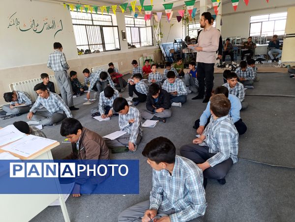 آزمون سنجش دستاوردهای یادگیری دوره اول متوسطه 