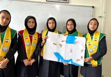 هم‌نوا با ایران؛ هنرنمایی پیشتازان مدرسه کوثر خراجو در مسیر «ایرانمون»