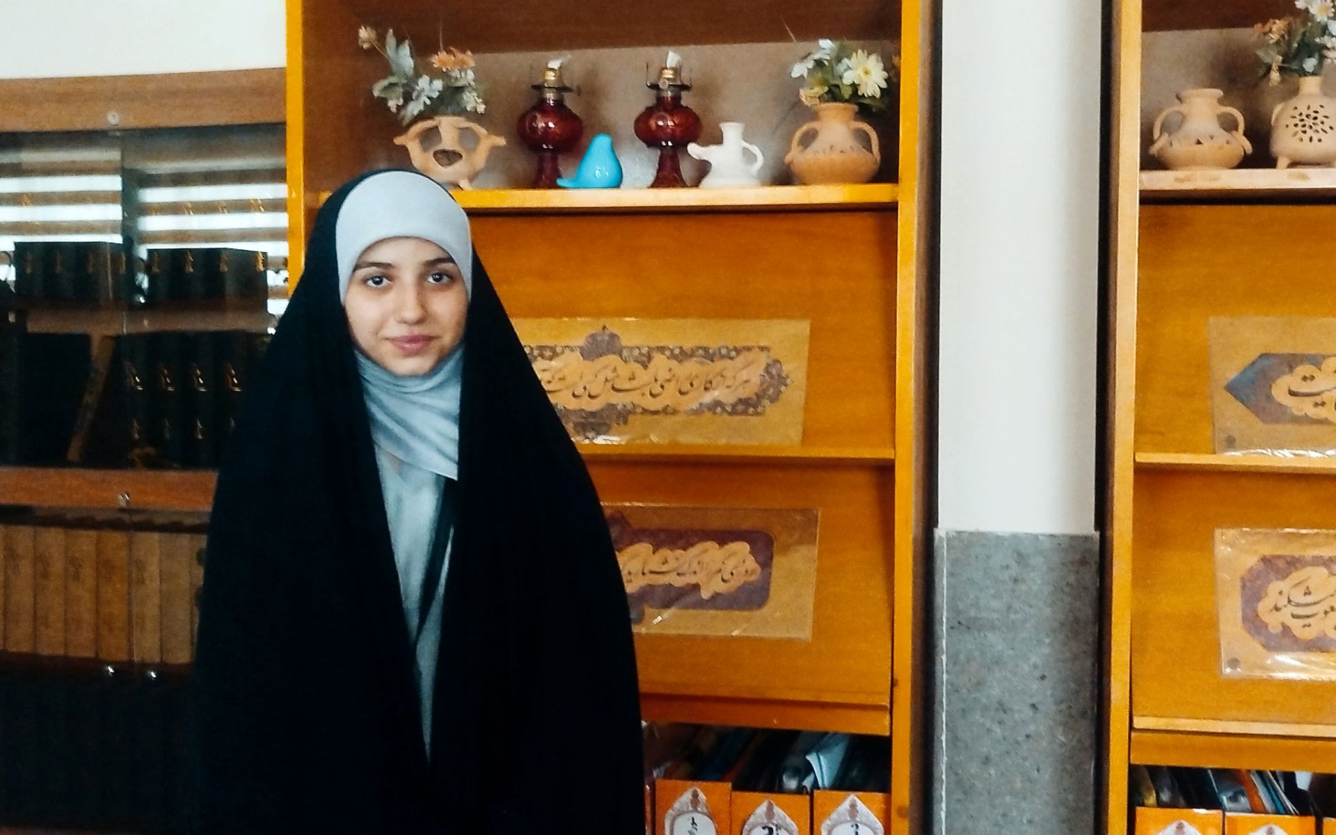 با تلاش و علاقه به رتبه برتر کنکور رسیدم