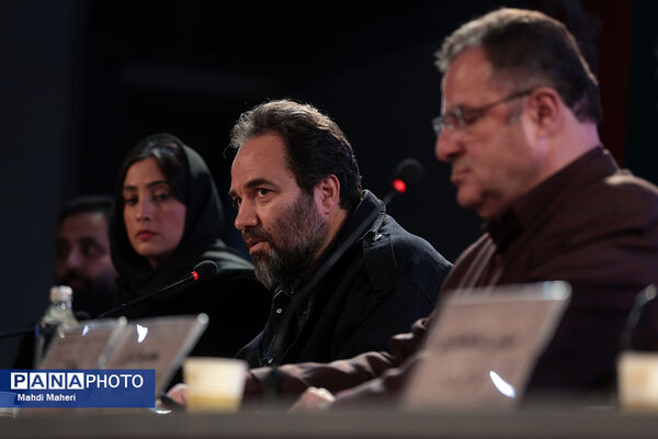 نشست نقد و بررسی فیلم «جانشین» در چهل و چهارمین جشنواره ملی فیلم فجر