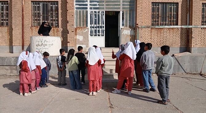  آغاز سال تحصیلی وبازگشایی مدرسه شهید خانیار روستای اولادقباد 