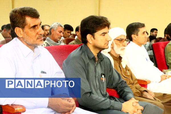 گردهمایی سران طوایف قلعه‌گنج در رزمایش بزرگ «فدائیان ولایت»