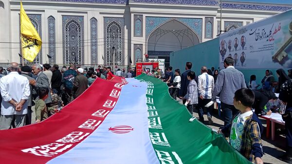 راهپیمایی روز قدس با حضور مدیرکل آموزش و پرورش شهرستان‌های تهران در کهریزک 