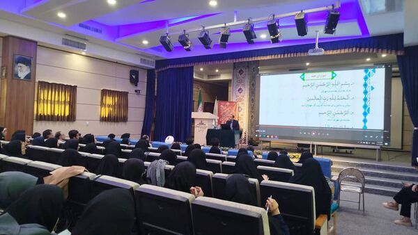 اولین همایش توانمندسازی آموزگاران در بازشناسی خط قرآن درسی و شیوه‌های نوین آموزش کشور در آذربایجان شرقی