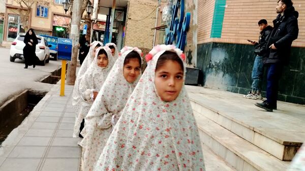 جشن بزرگ تکلیف دختران شهر کلات 